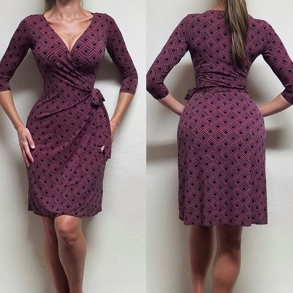 90s Vintage London Times Pink Black Diamond Print Quarter Sleeve Mini Wrap Dress